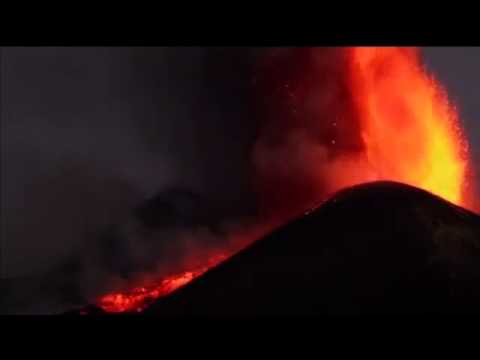 vulcano etna erupting - italy
