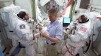 как е направен скафандърът на американските космонавти