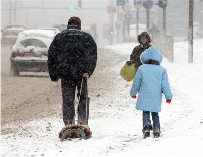 снегът вече ни изненада, затрудни движението в смолянско и пазарджишко