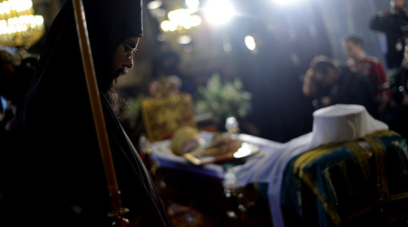 40 дни от кончината на патриарх максим отбелязва църквата